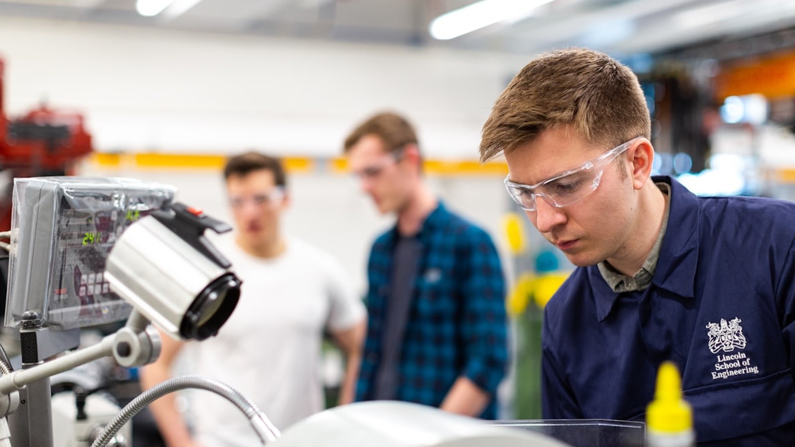 Wi-Fi and network support image for Why is my internet slow even though I pay for fast service? in Volusia County, Florida